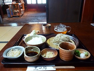 P1240124ss.jpg