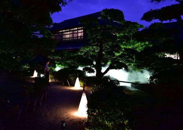 玉藻公園のライトアップ 弥五郎のブログへようこそ 楽天ブログ