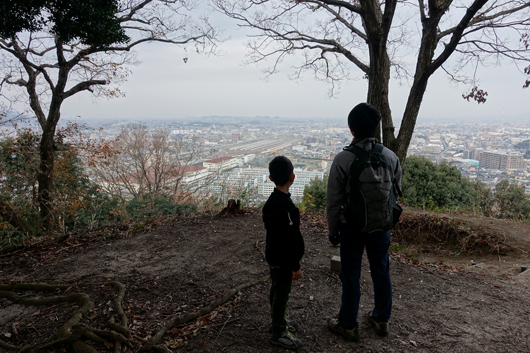 観音山山頂にて