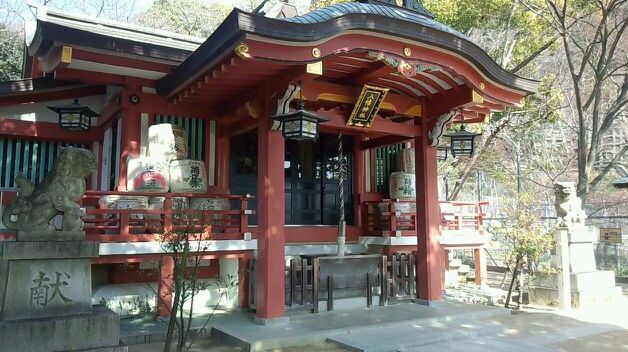 岡本八幡神社.jpg