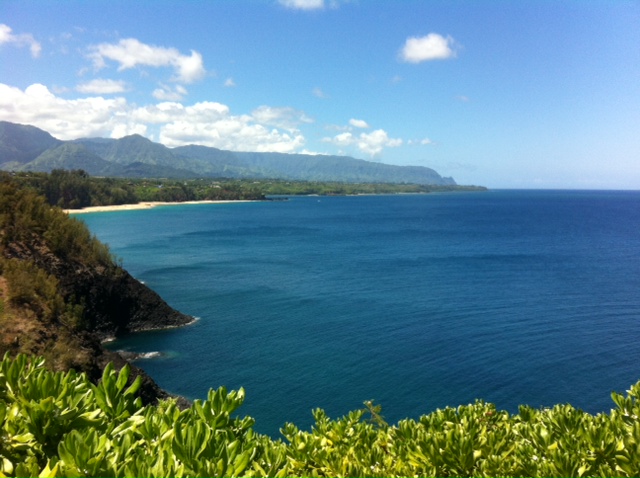 キラウェアライトハウスから見たノースショア.jpeg