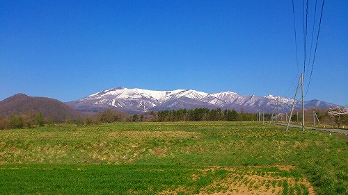 s-20140425不忘山遠景.jpg