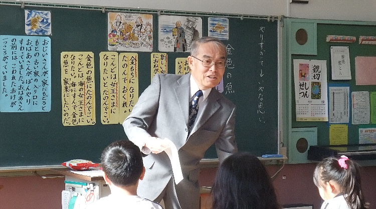 2012 西気賀小学校2.jpg