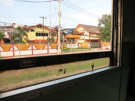 ナコーンパトム駅32.jpg