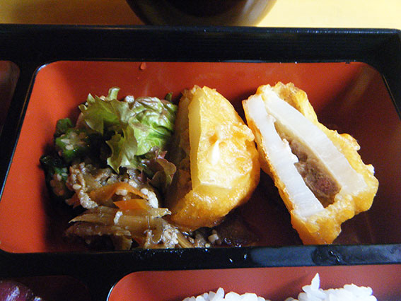 アメリカンステーションの「大根と挽肉の挟み揚げ」♪