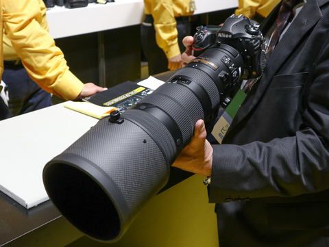 カメラ機材のお話！ やっぱり超望遠レンズ編(笑) NIKON180-400mm