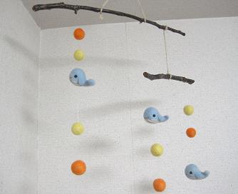 0625くじらモビール1.jpg