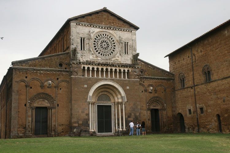 tuscania_san_pietro_9339.jpg