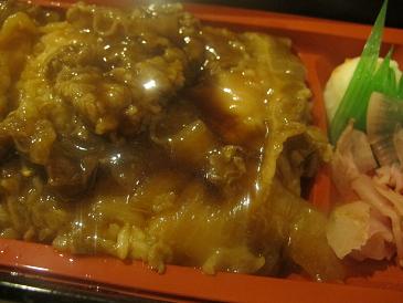 2014-11-01 046十和田バラ焼弁当２.JPG