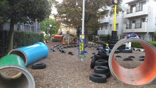 ドラえもんの雰囲気 中央区あかつき公園 子供が喜ぶ家作り 庭を子供の遊び場に 楽天ブログ