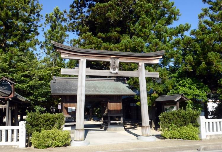 鏡の池の縁占い 松江八重垣神社参拝 ベルポンのうふふ２ 楽天ブログ