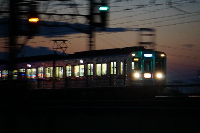 京成 夕暮れの 中川橋梁5