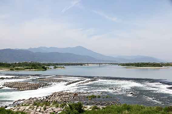 吉野川・柿原堰