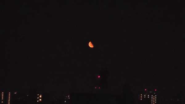 三日月