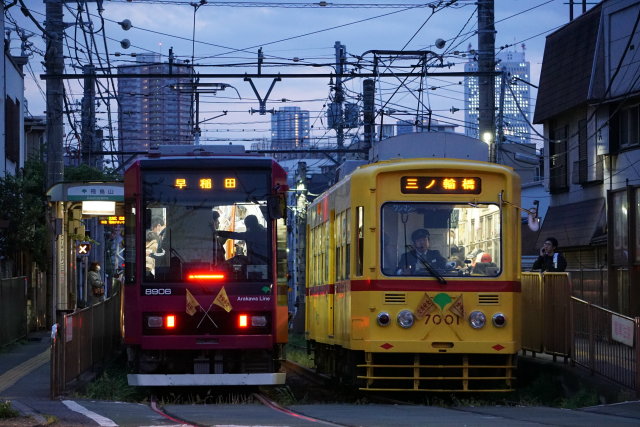 夕暮れの都電 飛鳥山7000形&レトロ9000形4