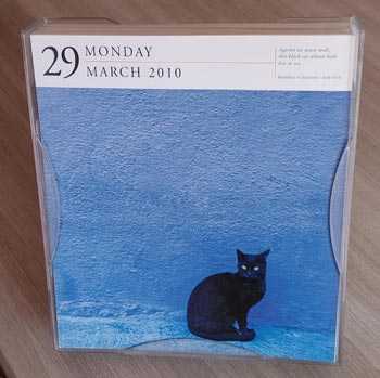 ２０１０年の猫カレ 猫カレンダー の曜日が合っている ありがたきかな定年 楽天ブログ