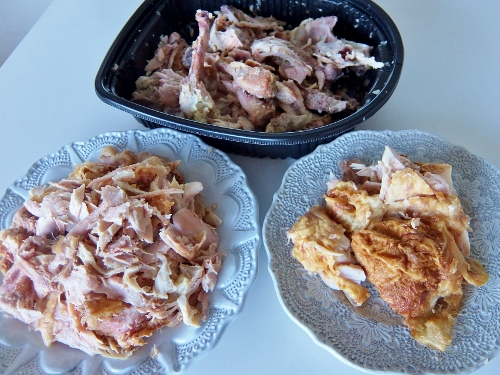 コストコ ロティサリーチキン 799円也