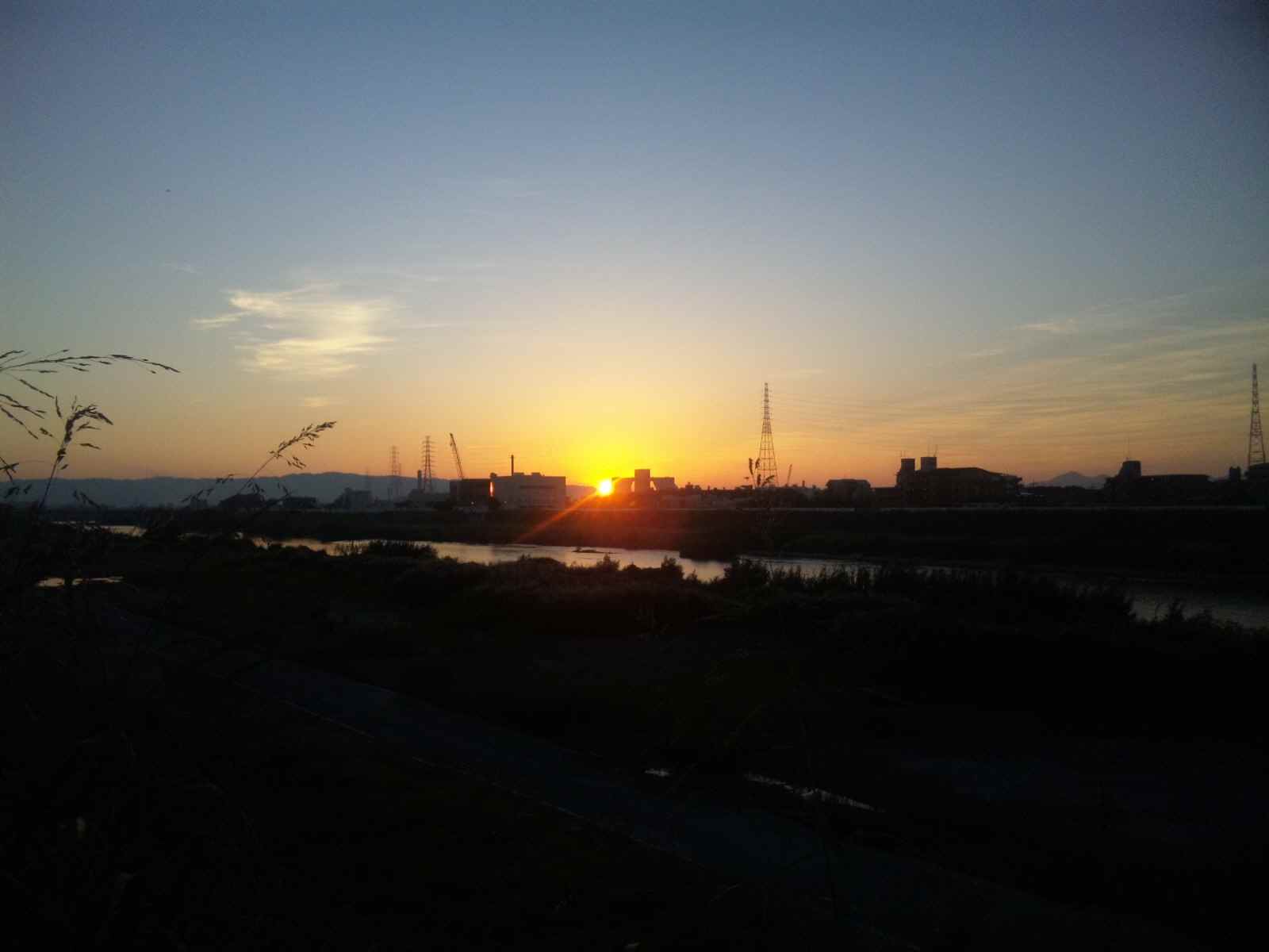 日の出(20150928;05:56・大和川右岸安彦大橋)