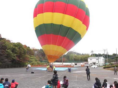 気球