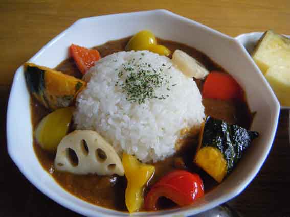 アメリカンステーションの「野菜カレー」-2♪