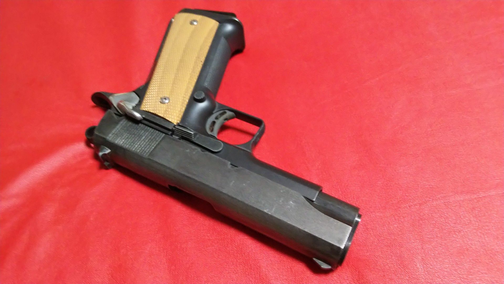 MGC ハイキャパシティ モデルガン 個人カスタム その01 | Wica