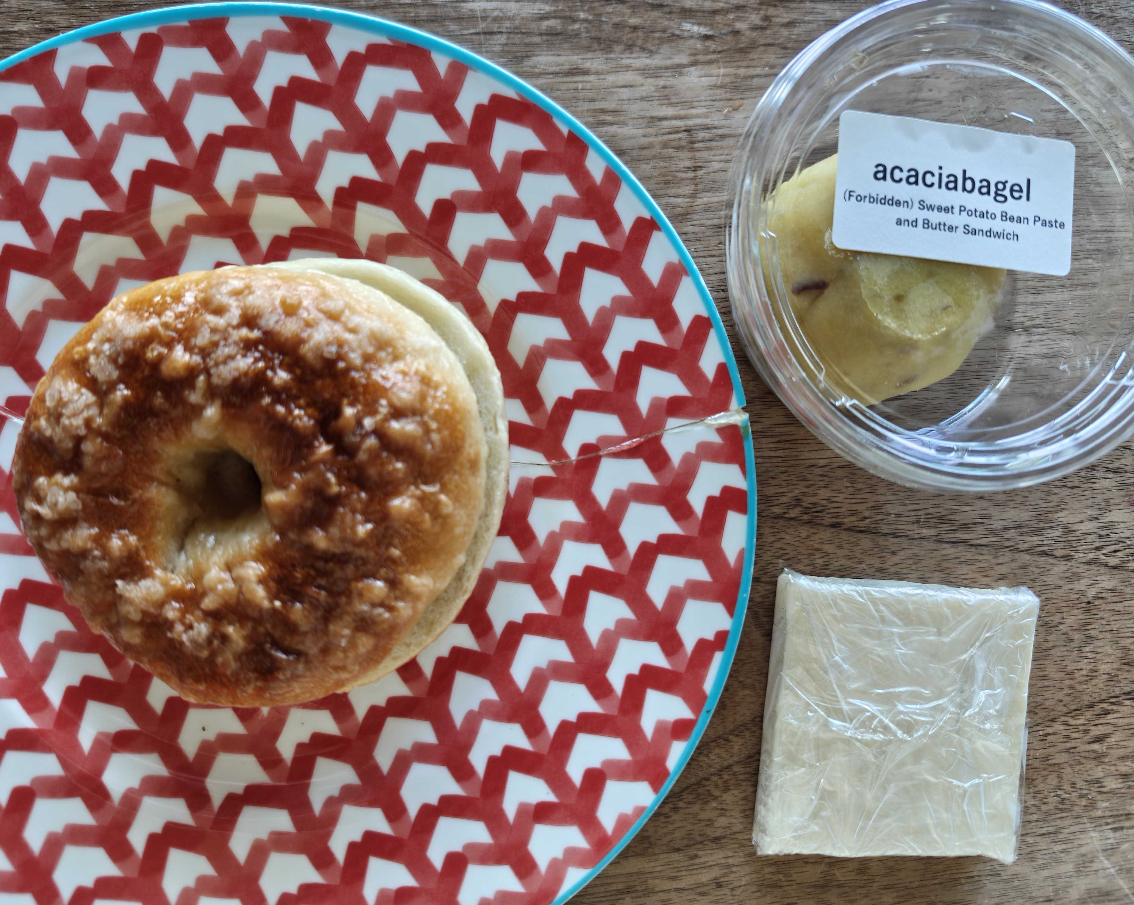 アカシアベーグル(acaciabagel) 通販　禁断のおさつあんバターサンド　(Forbitten)Sweet Potato Bean Paste and Butter Sandwich