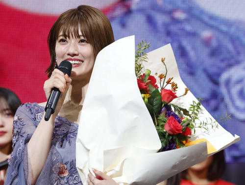 ☆乃木坂46♪樋口日奈、11年間を締めくくる卒業セレモニーで涙