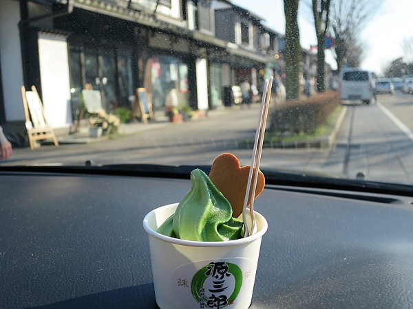 ひこねキャッスルロード抹茶ソフト.jpg