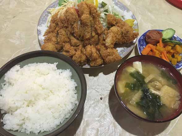 チキンカツ定食