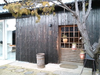 2012-03-27 23:23:34
