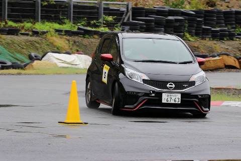 18jaf東北ジムカーナ選手権第7戦 Mscあきたスーパースラローム 桃豚カップ が開催されました その3 桃豚ブログ 楽天ブログ 18jaf東北ジムカーナ選手権第7戦 Mscあきたスーパースラローム 桃豚カップ が開催されました その3 桃豚ブログ 楽天ブログ