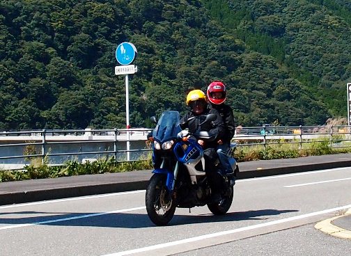 PA012000.JPG