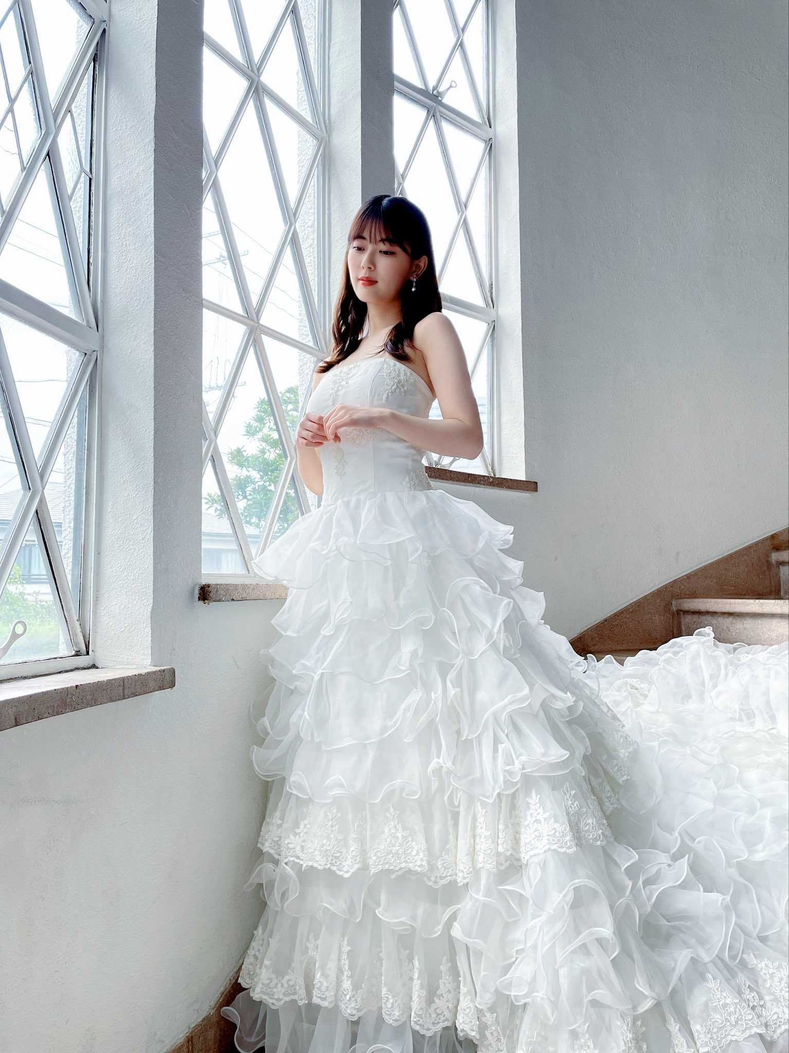 乃木坂46 パーティードレス岩本蓮加コンプ生写真