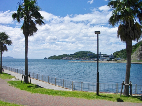 北長門海岸萩マリーナ (500x375).jpg