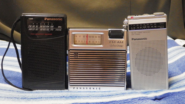 小型ラジオ3台.jpg