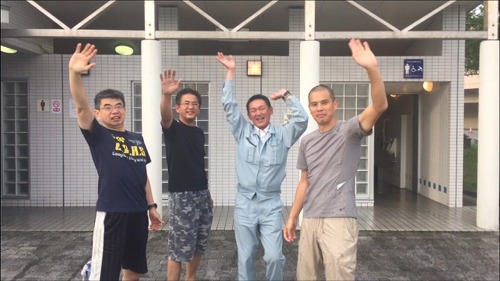 公衆トイレ掃除　山田店長