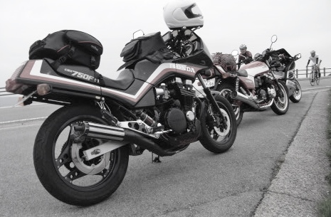 ＣＢＸ７５０