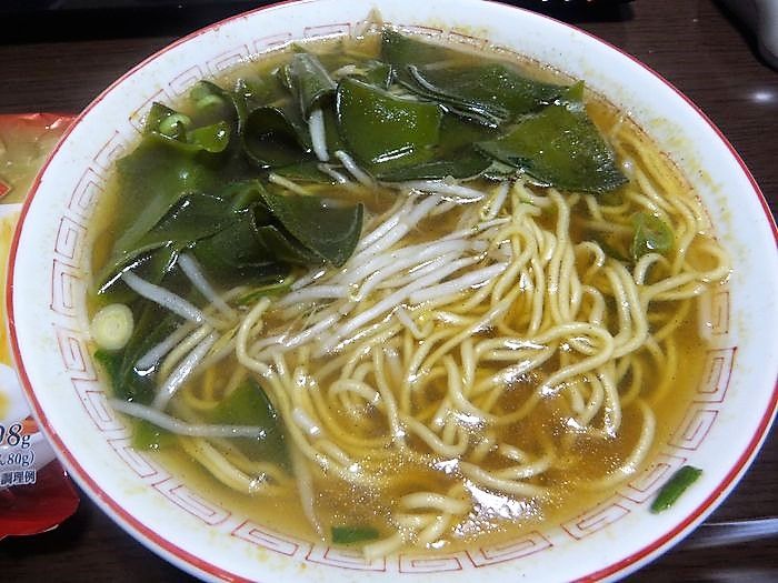 インスタント袋ラーメン編 イオンマックスバリュー 麺とスープにこだわった醤油ラーメン つぶやき日記 楽天ブログ