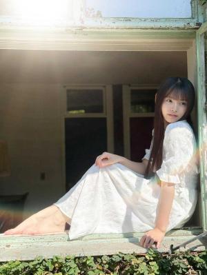 【真作】F6松永美沙【希望の瞳】 gallery購入品 表サイン有 共シール有 ☆日向坂46♪宮地すみれ『Top Yell NEO 2025 AUTUMN』の表紙飾る