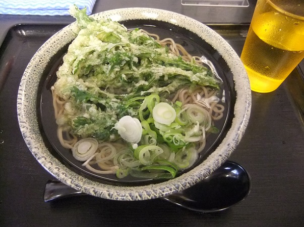 竹の塚６丁目・すたんどそば助竹ノ塚駅店の春菊天そば１