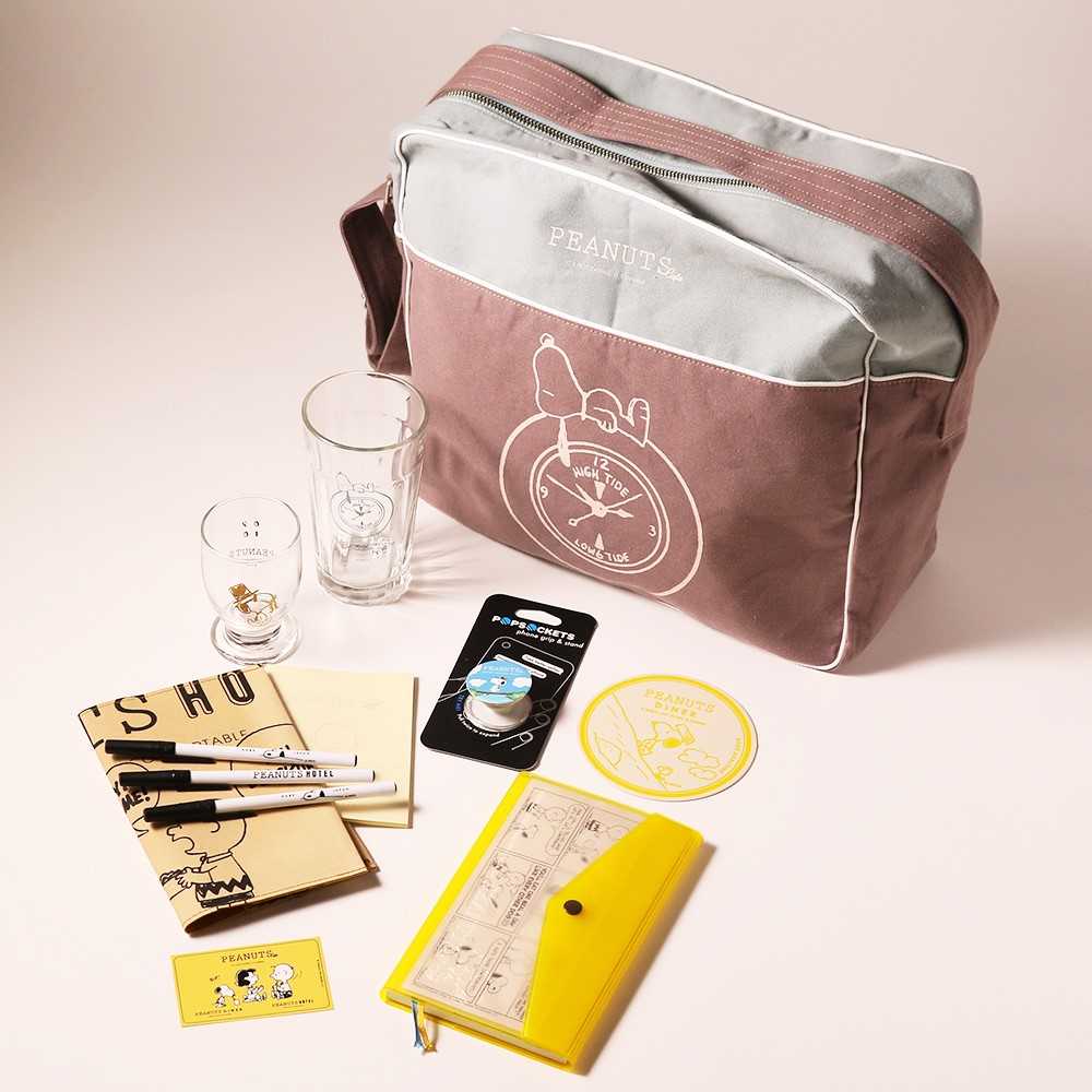 ドリンクパスポート付！PEANUTS Cafe＜2022 LUCKY BAG＞がオンライン