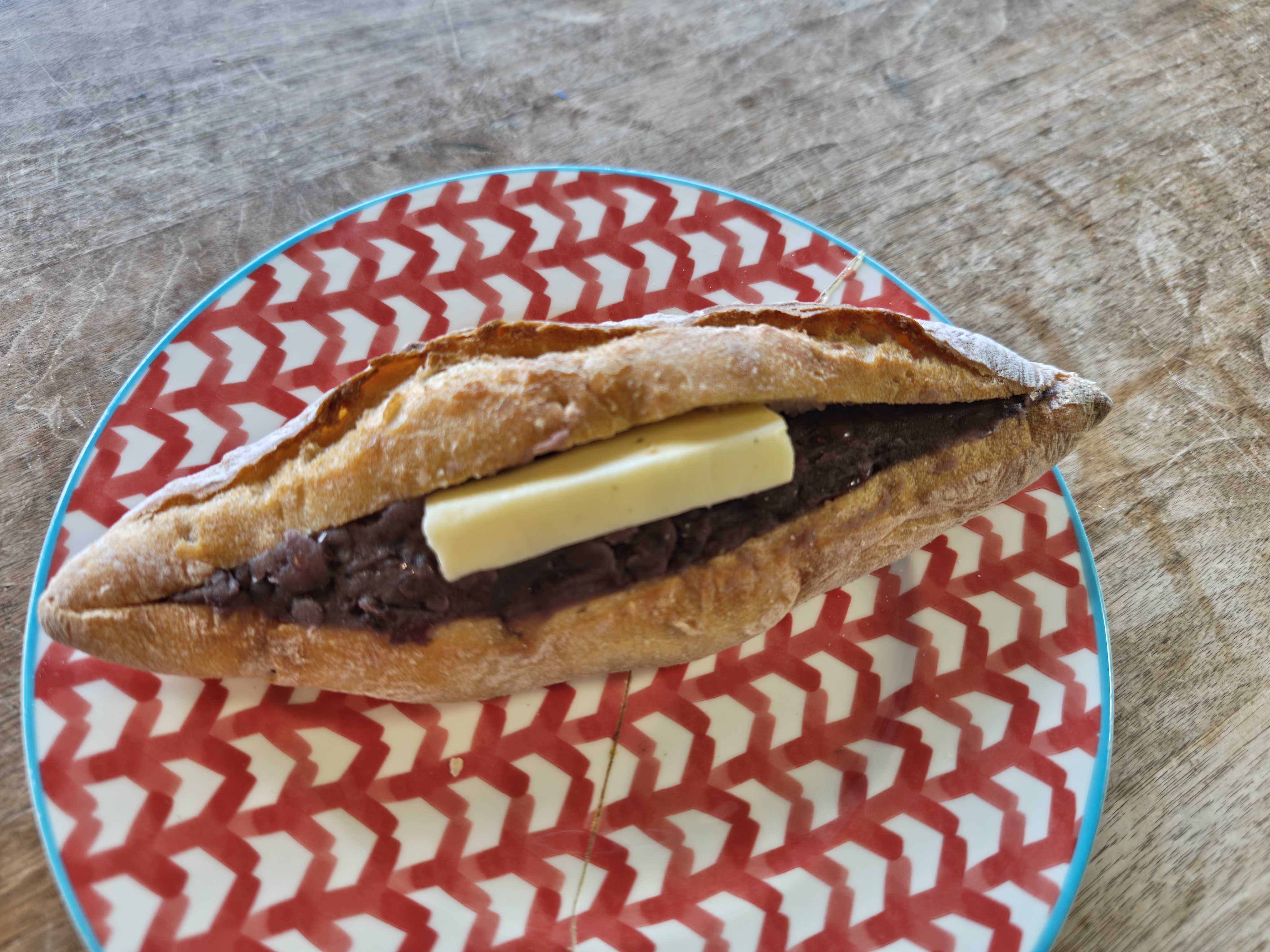 新高島平駅パン屋　下田流　通販　至高のあんバターサンドフランス