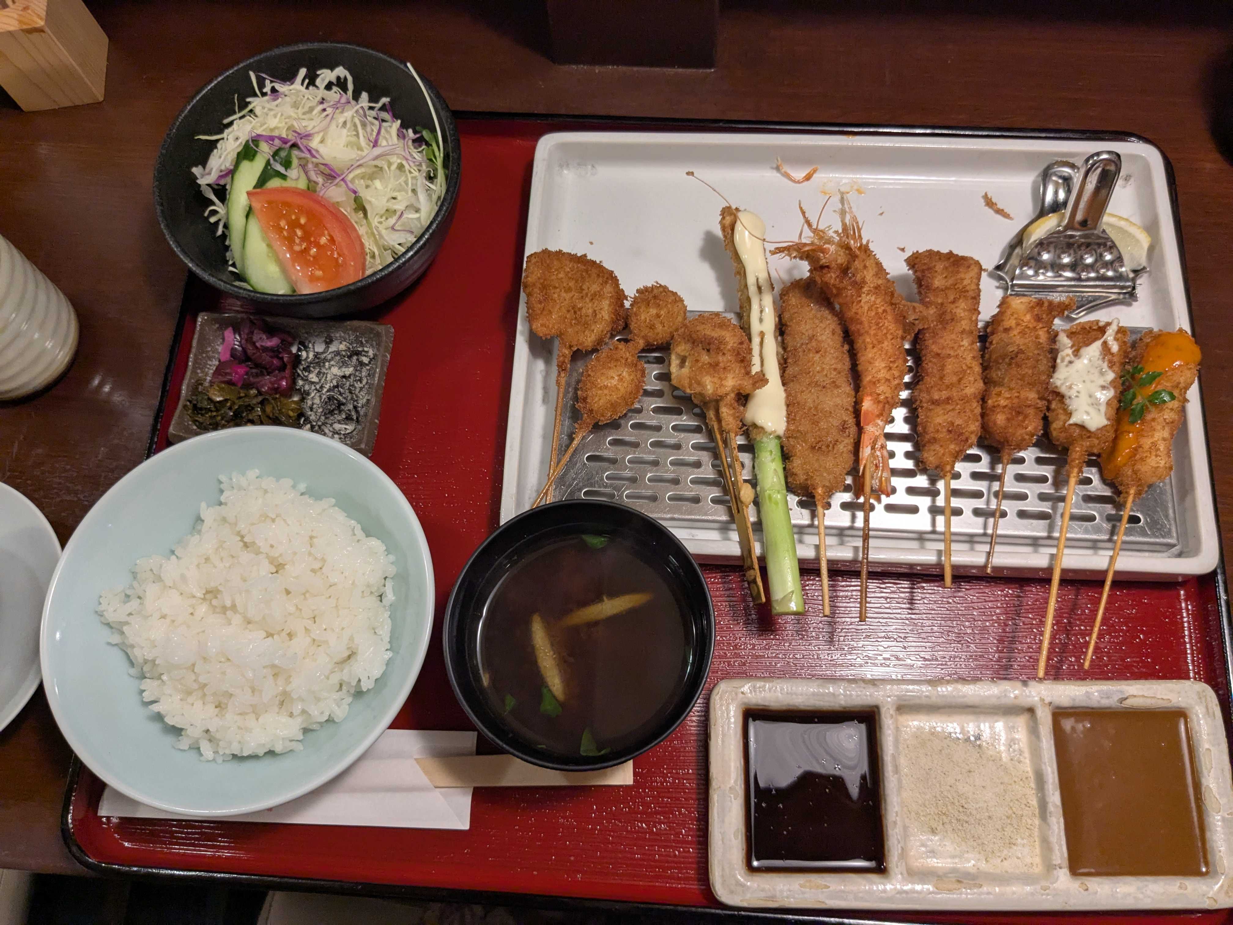 梅田駅　子連れランチ　串かつ料理 活 阪急グランドビル店　活御膳