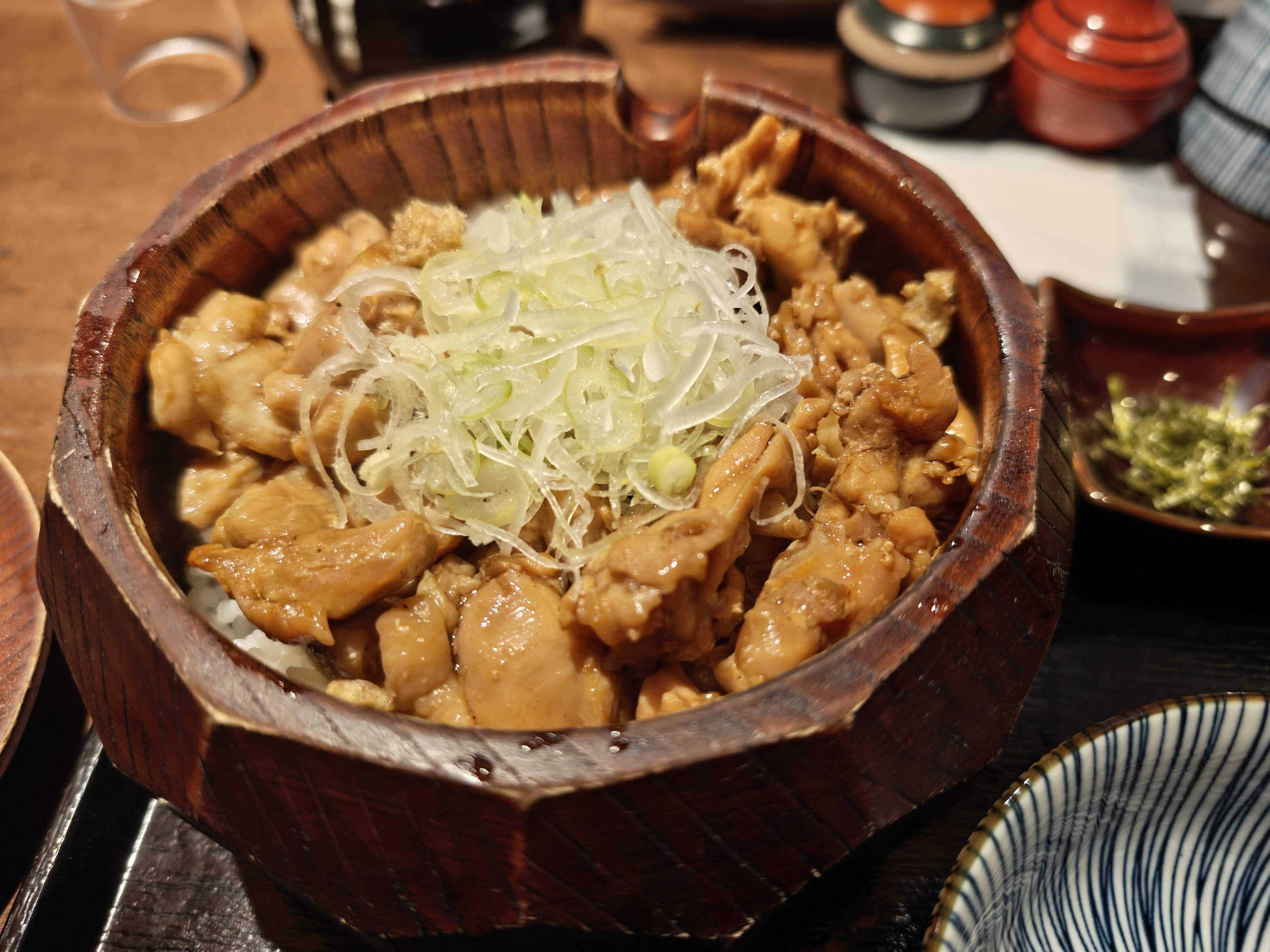 虎ノ門やまと　ランチ　鶏のひつまぶし