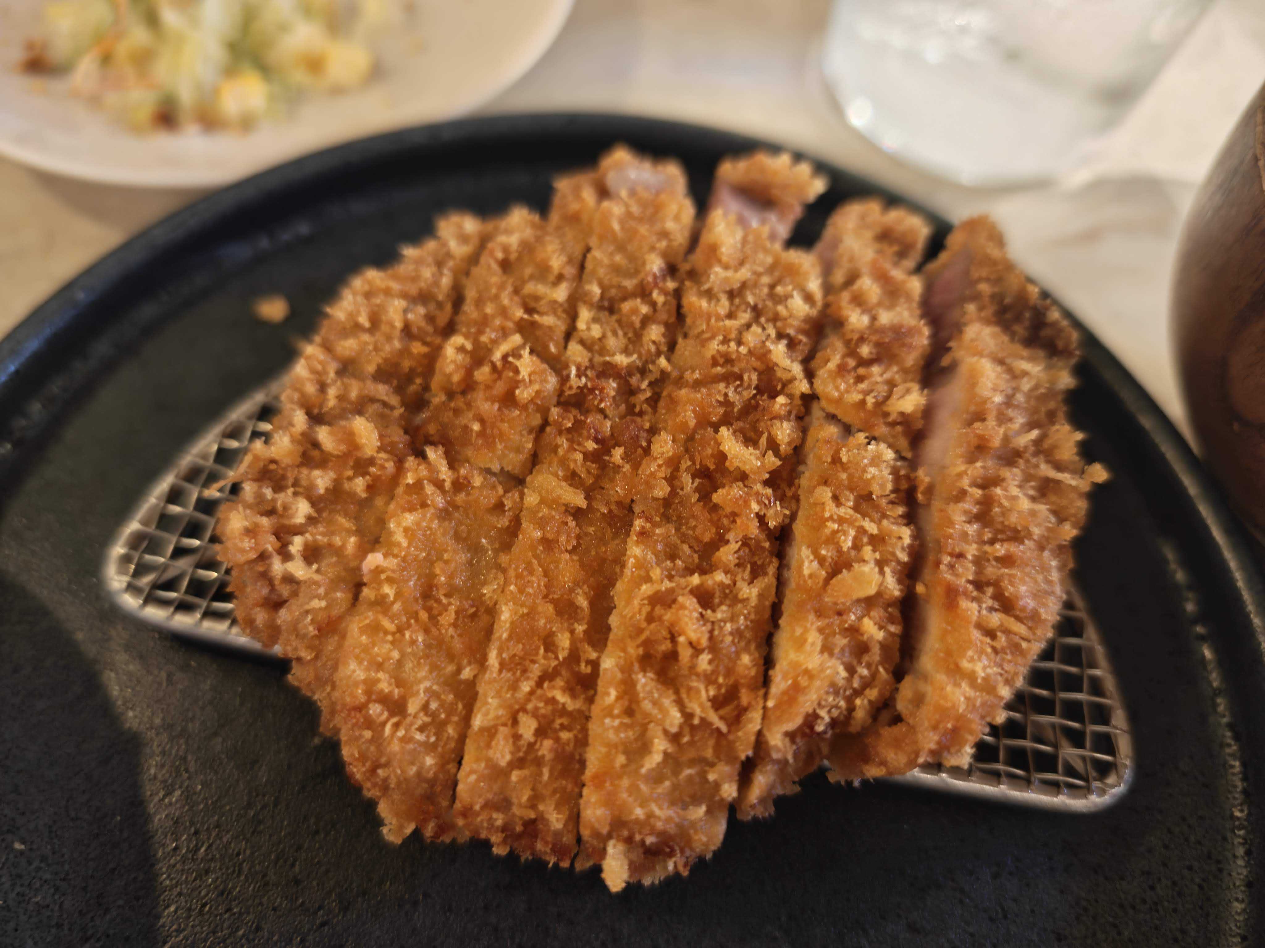 虎ノ門ヒルズ　1人ランチ　つかんと　ロースかつ定食