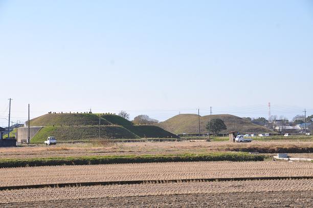 将軍山古墳＆二子山古墳