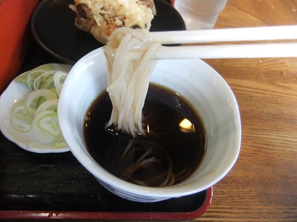 南花畑4丁目・そば政の天もり2