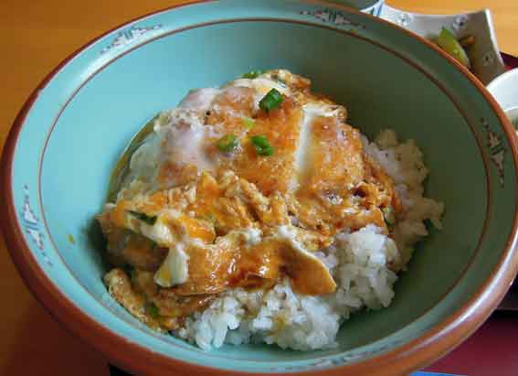 アメリカンステーションの「カツ丼」-2♪
