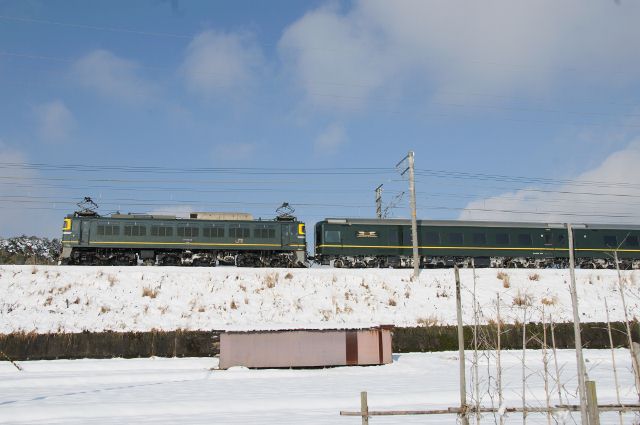 2012.2.19　9008ﾚ　EF81-44+24系 3