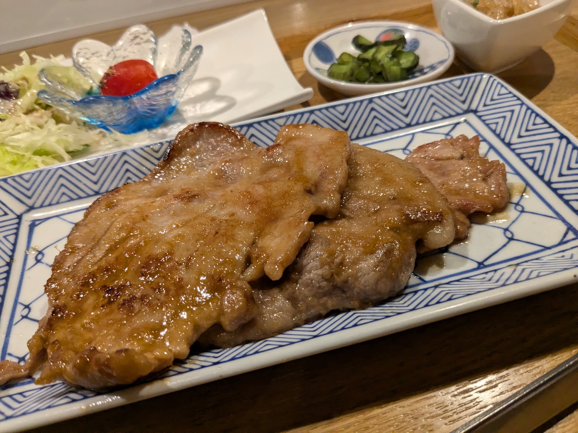 群馬県渋川市伊香保町レストラン　サラズテラス アライヤ　生姜焼き定食